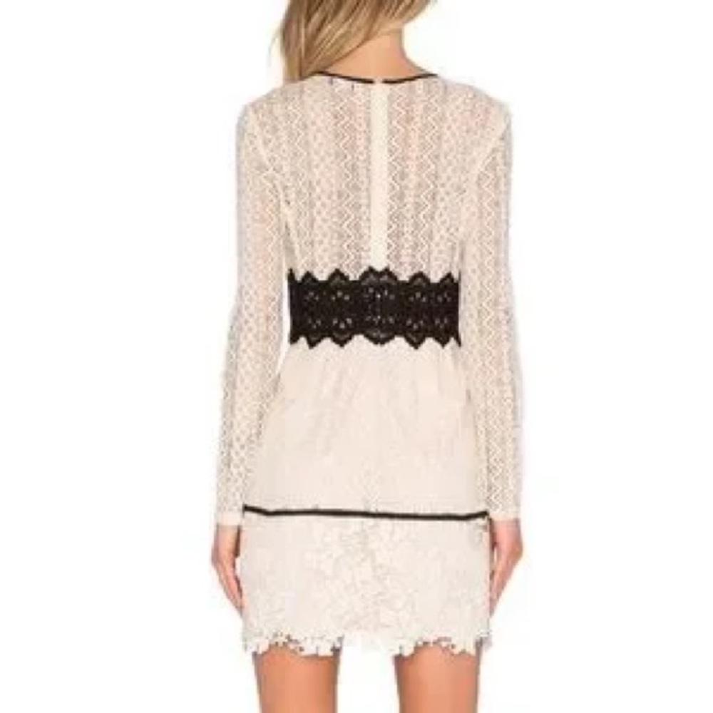 Bardot Bella Lace Dress in Limestone - Picture 5 of 12